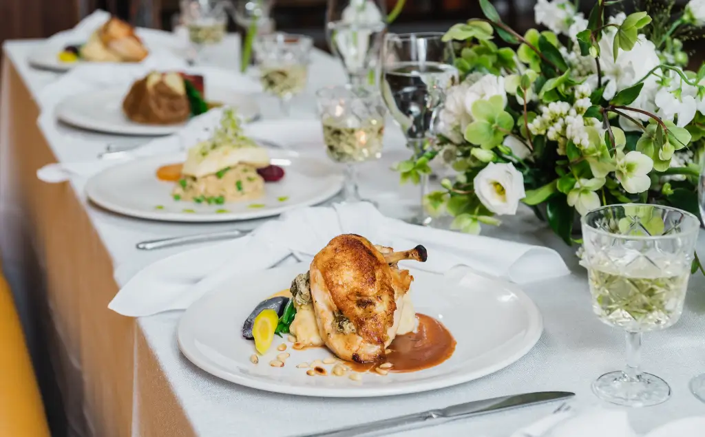 Host Your Event or Wedding at HotHouse Toronto and Serve Delicious Chef Crafted Meals